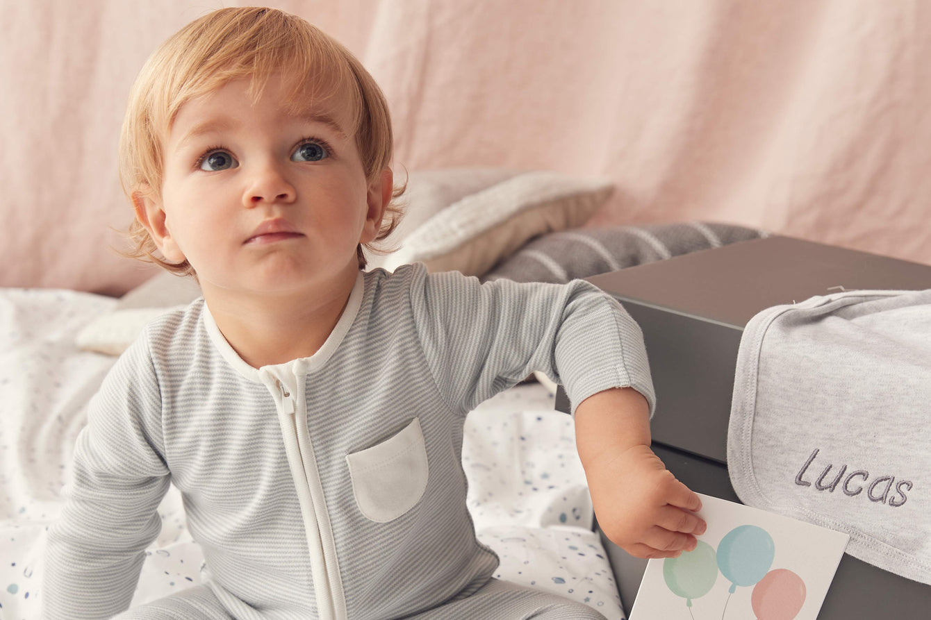 5 reasons the MORI  Zip Baby Pajamas are every parent's dream 👶