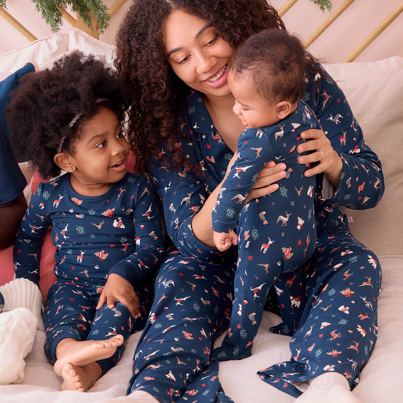 Winter Wonderland Modal Clever Zip Baby Pajamas Christmas Baby Outfits MORI